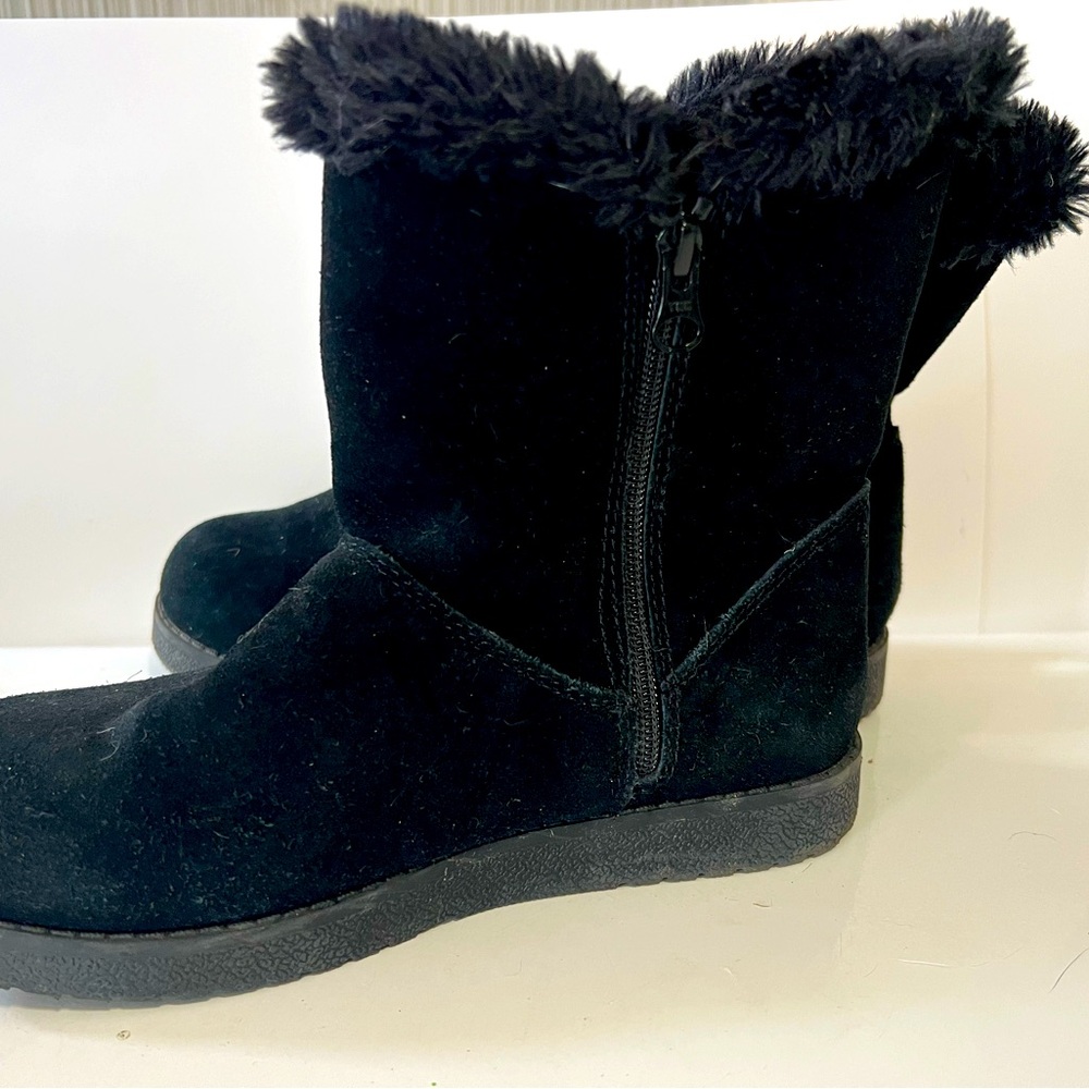 Cat & Jack - Black Suede Shearling Style Boots